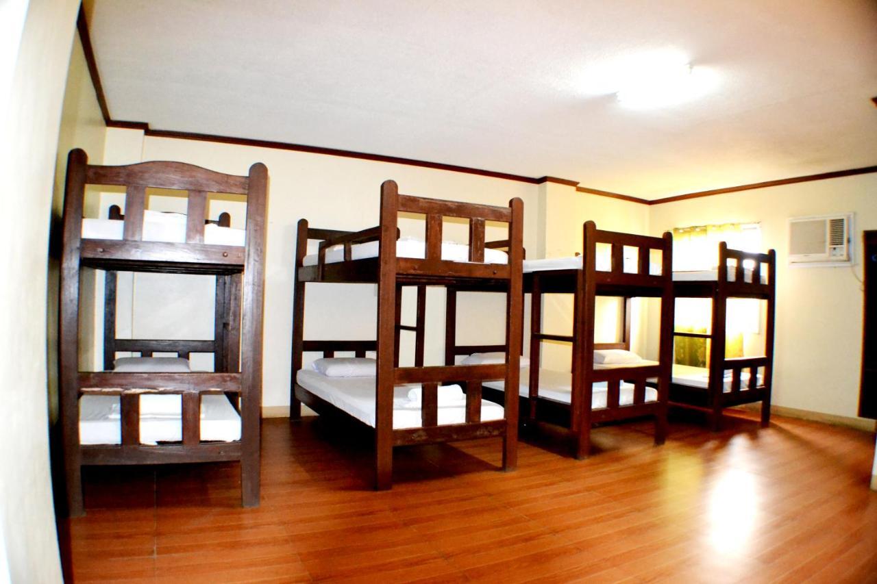 Rufina'S Leisure Center Hotel Tagum Exterior photo
